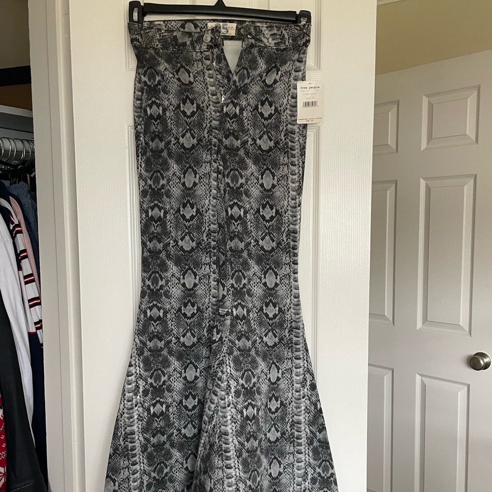 Free People just float on snake print